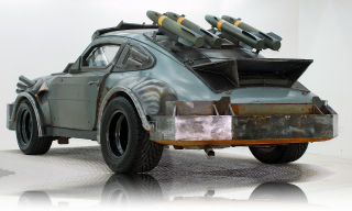 Illustration for article titled Buy The 1990 Porsche 911 From Death Race For $28,000